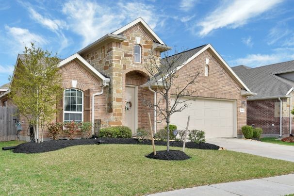 https://StaceyLee.NewConstructionHomesForYou.com